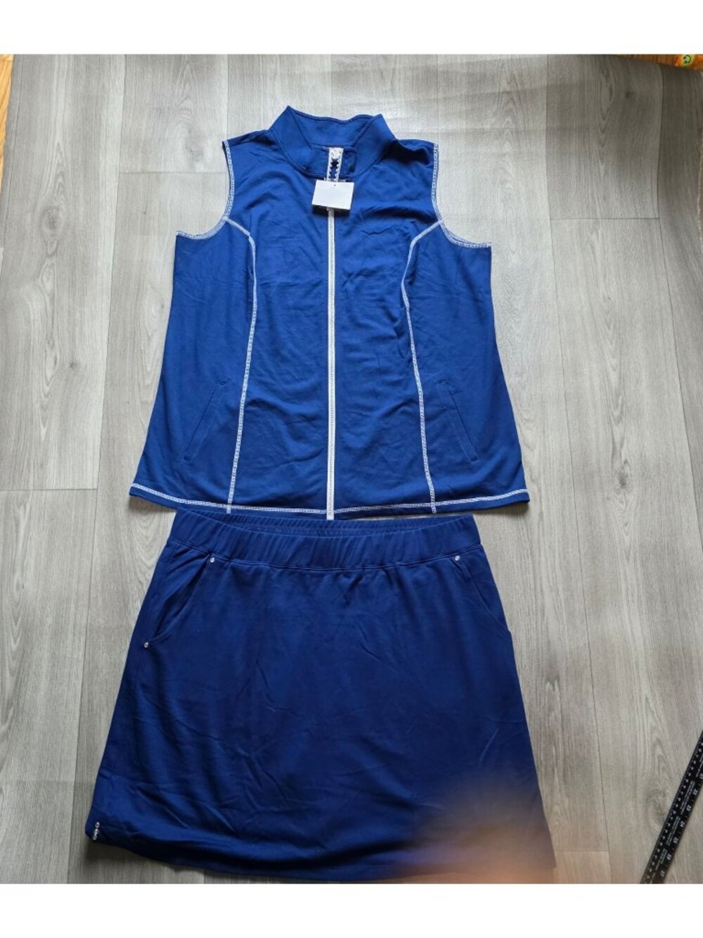 NWOT Quacker Factory 2-Piece Skort / Vest Set Size 1X
